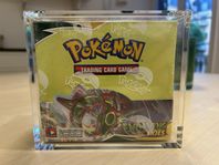 Pokémon TCG Sword & Shield Evolving Skies Booster Box
