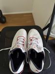 Puma sneakers