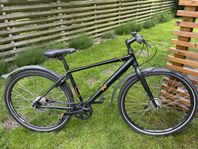 Nishiki 27 tums hjul och 17 tums ram