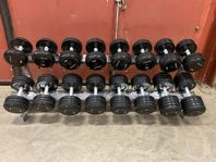 Hantlar 8par Gummerade NordicGym 12-40kg i par m ställ beg
