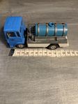 Leksaksbil Maxi Jet Truck Milk tank från 1970 talet 