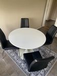 köksbord + 4 stolar 