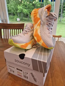 Saucony Endorphin Pro 3 38,5