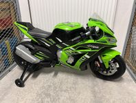 Kawasaki elmotorcykel barn 