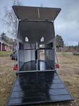 Hästtransport uthyres