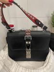 Prada väska