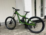 KONA Operator (mtb downhill)