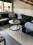 härlig divansoffa