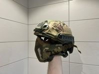 AIRSOFT Hjälm + QD ansiktsskydd + Hjälmöverdrag multicam
