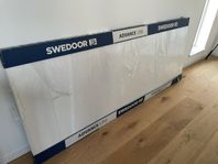 Innerdörr, oanvänd. 