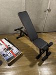 Träningsbänk med vikter 54 kg