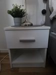 2st sängbord