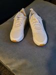 Nike air 270 strl 42