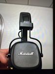 Marshall Major IV trådlösa on-ear hörlurar (svart)