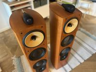 Bowers & Wilkins 804 Nautilus