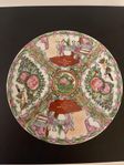 Antik kinesisk porslinstallrik – Rose Medallion – handm