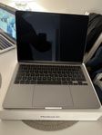 MacBook M2