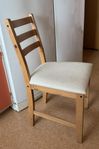 Tre äldre IKEA stolar med tvättbar säte