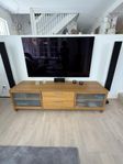 Mediabänk i ek 180x50x50