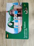 Brio Speaking Station
