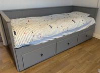 Tillfälle Grå  IKEA Hemnes Dagbädd! 