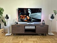 Q Acoustics 3020i ink. stativ