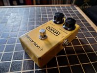 MXR Distortion + 1979