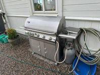Stor gasolgrill helt i rostfritt