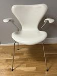 Karmstol Sjuan Fritz Hansen Arne Jacobsen 