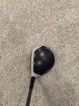 Taylormade Sim2 Titanium Spoon Premiumskaft