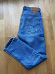 levi’s 502 W30 L32