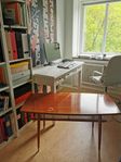 Originellt soffbord i teak