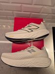 New Balance 1080 V14 Storlek 44 Oanvända Nypris 2099:-