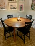 Runt matbord teak 