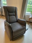 Fåtölj med lyfthjälp
