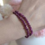 2st äkta rubin armband 4mm, rubiner från Mozambique.