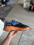 Yeezy 700 Bright Blue