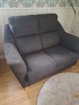 två sittsig soffa