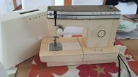 Symaskin från Singer 351. 