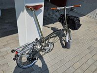 Brompton hopfällbar cykel