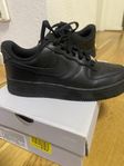 Nike Air Force skor 