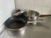 Båda för 80, bra skick! Non-stick utan repor 