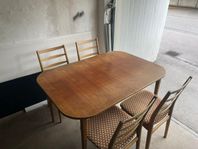 Teak Bord och stolar