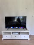 Samsung 55” Smart TV + IKEA TV-bänk – Fint skick!