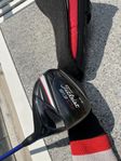 Titleist 913 D3 8,5grader x-stiff