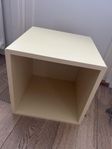 Eket, blekgul hylla 35x25x35