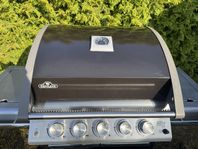 Napoleon Proffsgrill 