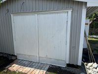 Gratis - garageportar med karm 2430 x 2120