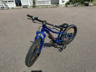 specialized barn cykel 20” (ålder 5-7)