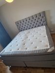 Mycket fräsch Säro comfort säng från Mio